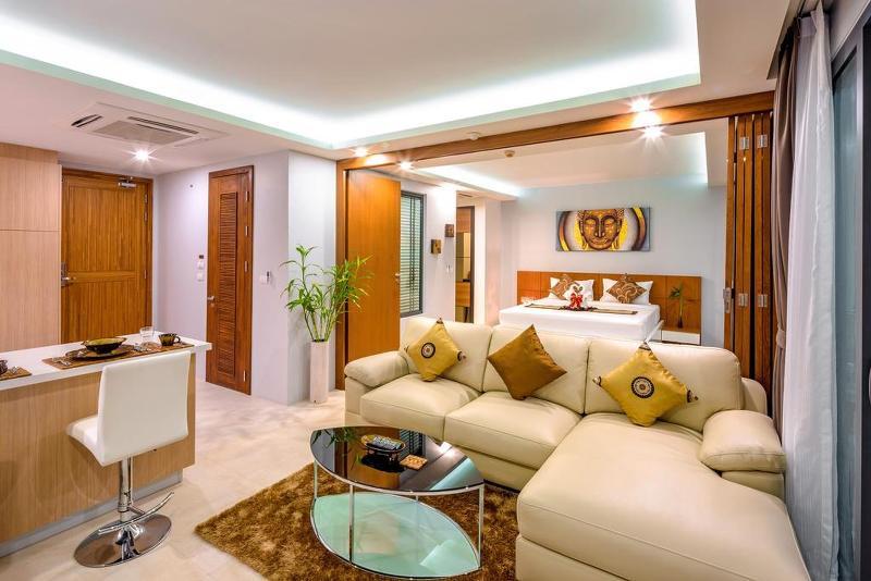 At The Tree Condominium Phuket Bagian luar foto