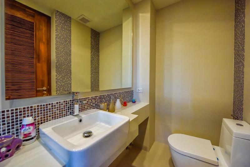 At The Tree Condominium Phuket Bagian luar foto